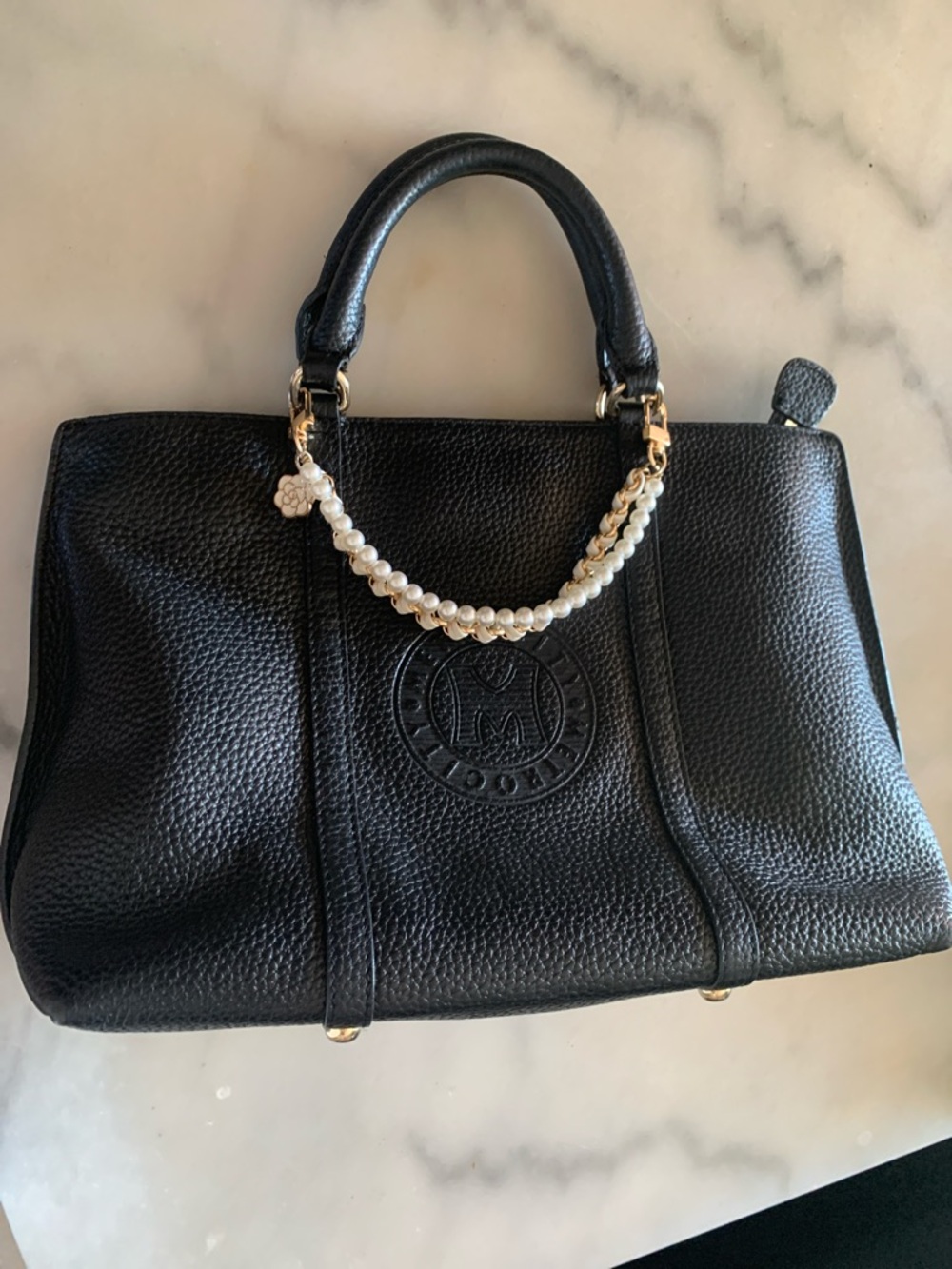 MetroCity Black Leather Tote Handbag